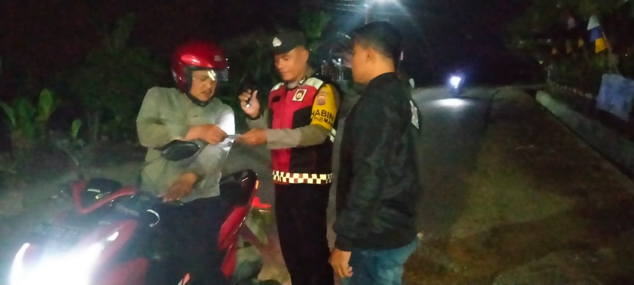 Polsek Simpang Empat Intensifkan Patroli Guankamtibmas Upaya Ciptakan Lingkungan Aman dan Tertib