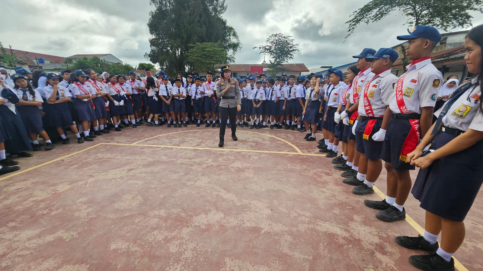 Polres Tanah Karo Gelar “Police Go To School” di SMP N Kabanjahe