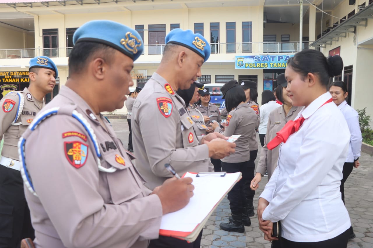 Polwan Polres Tanah Karo Gelar Pekan Disiplin Sambut Hari Jadi Polwan ke-77