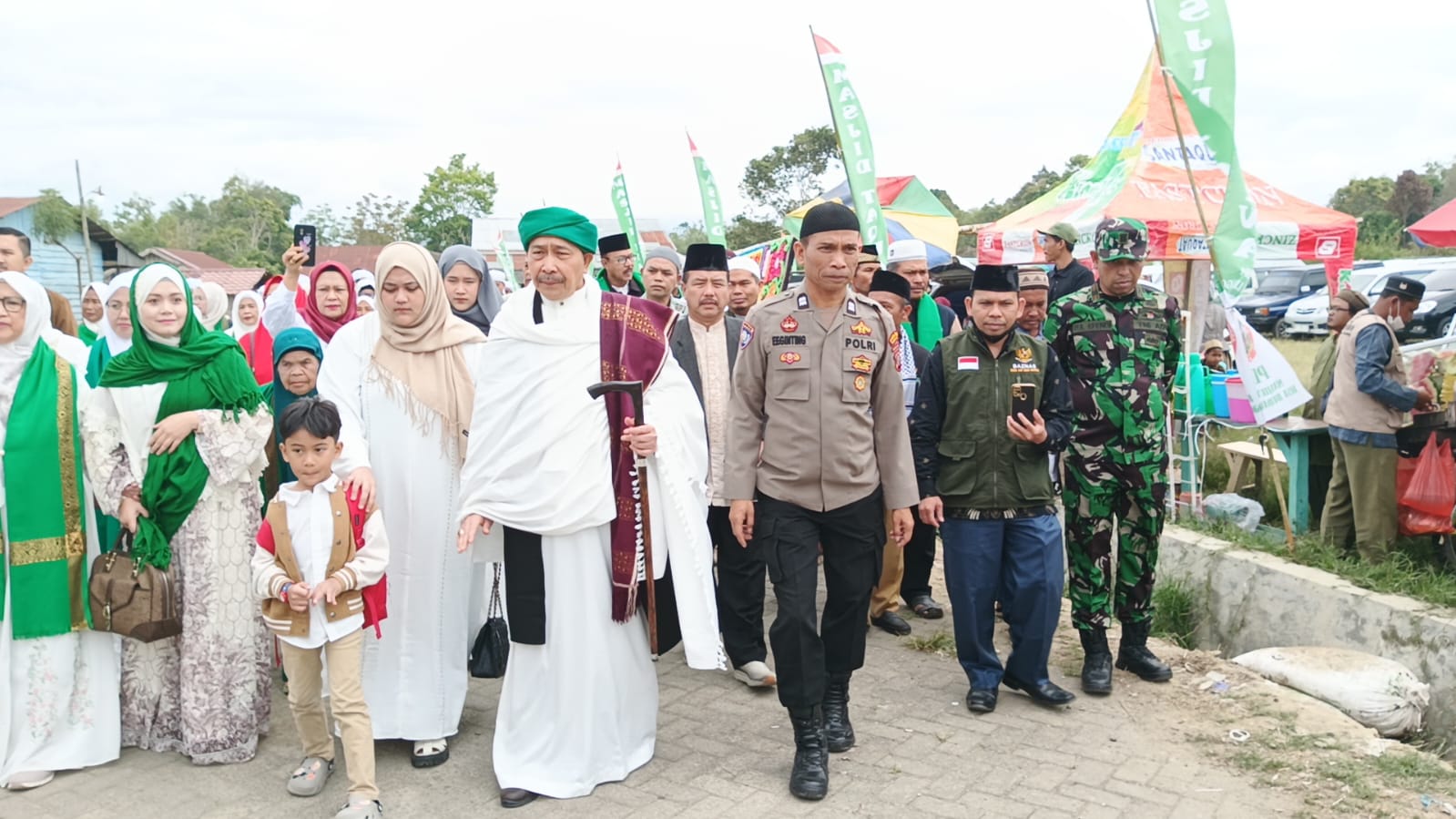 Peringatan Maulid Nabi Muhammad SAW di Lingga, Polsek Simpang Empat Jaga Situasi Kondusif