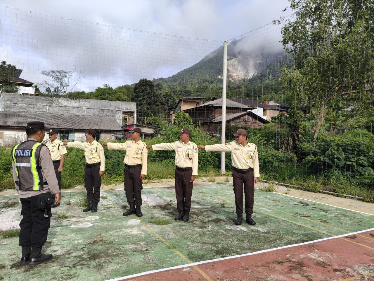 Sat Binmas Polres Tanah Karo Gelar Pembinaan dan Pemberdayaan Satpam di PT PGE Area Sibayak
