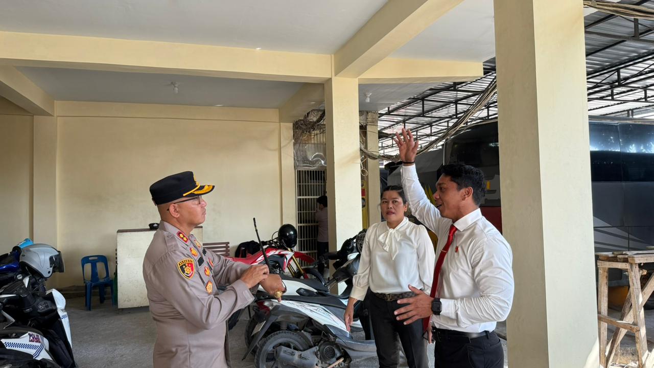 Kapolres Tanah Karo Cek Ruang Pelayanan SPKT dan 110, Pastikan Kesiapan Pembangunan Ruang Sat PPA dan PPO