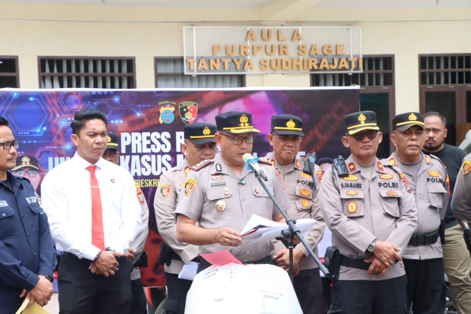 Kapolres Tanah Karo Pimpin Sertijab Tiga Pejabat Utama di Mapolres