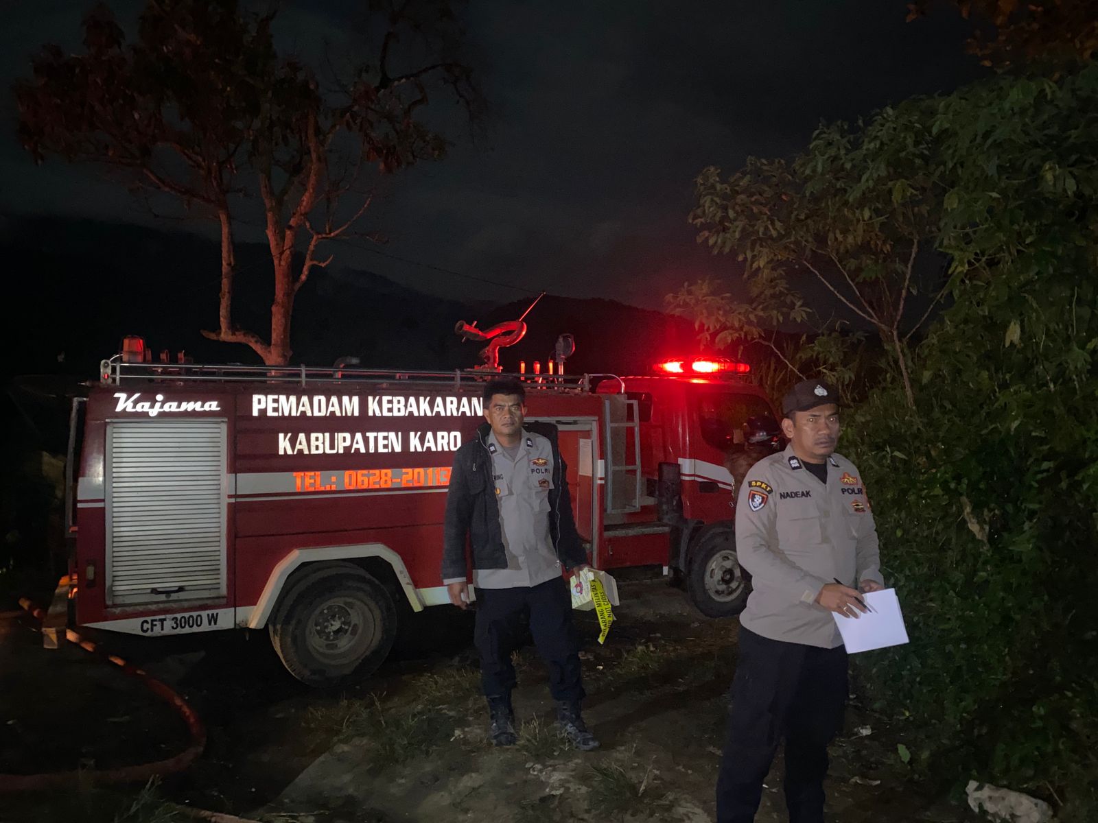 Polsek Barusjahe Laksanakan Penanganan Kebakaran Rumah Warga di Kecamatan Barusjahe