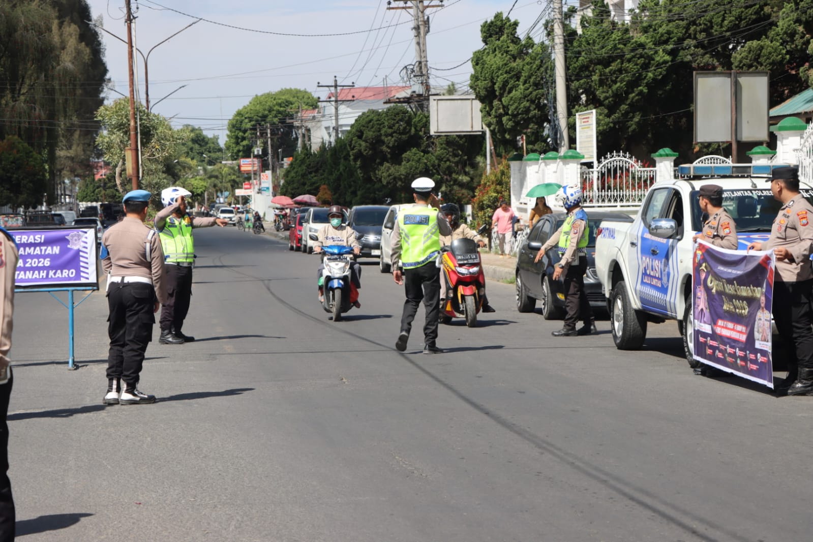 Hari Kedelapan Ops Keselamatan Toba 2026, Satlantas Polres Tanah Karo Gelar Sosialisasi di Jalan Veteran Kabanjahe