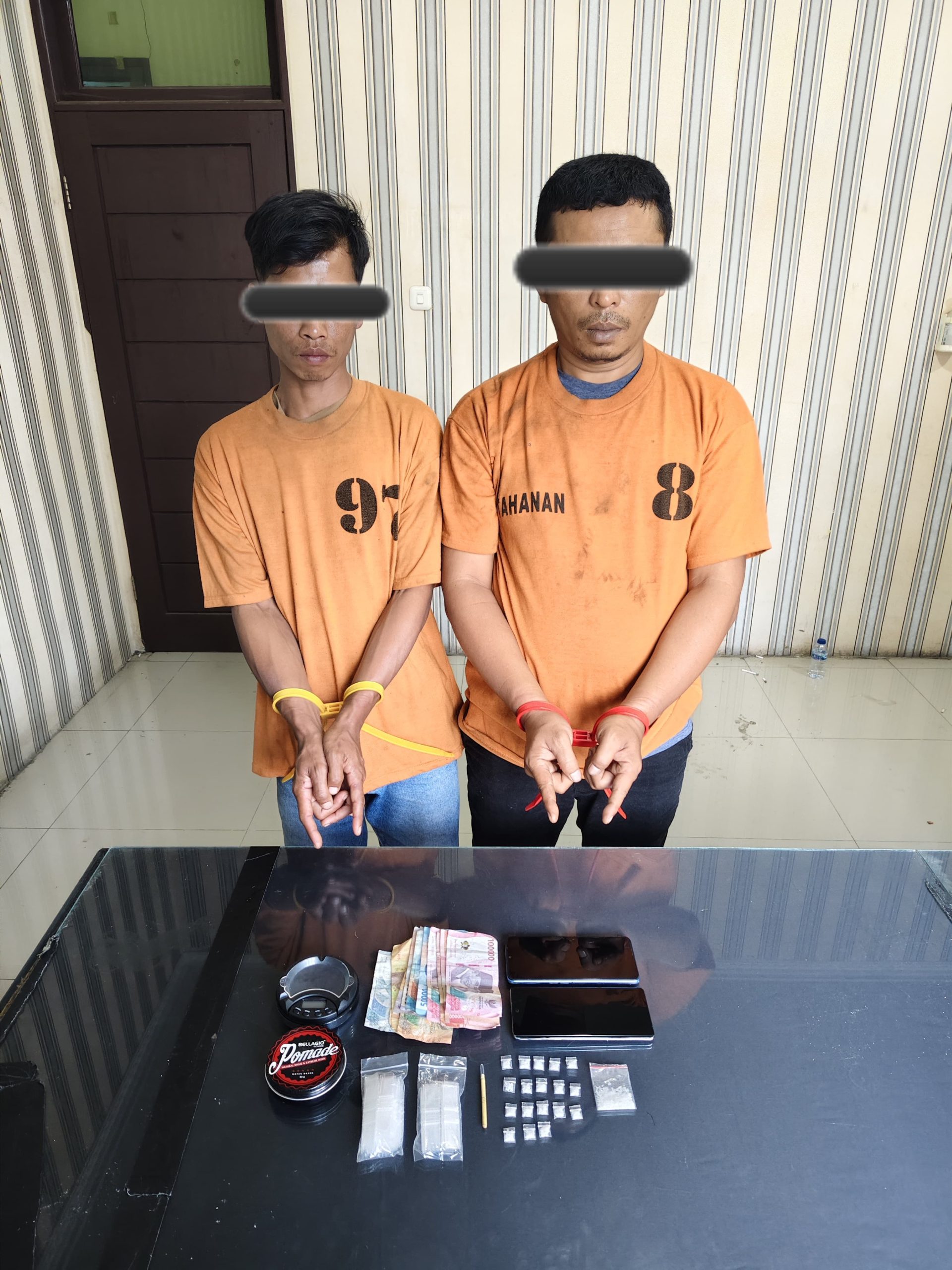 Dua Pria Ditangkap di Munte, Satresnarkoba Polres Tanah Karo Amankan 19 Paket Sabu