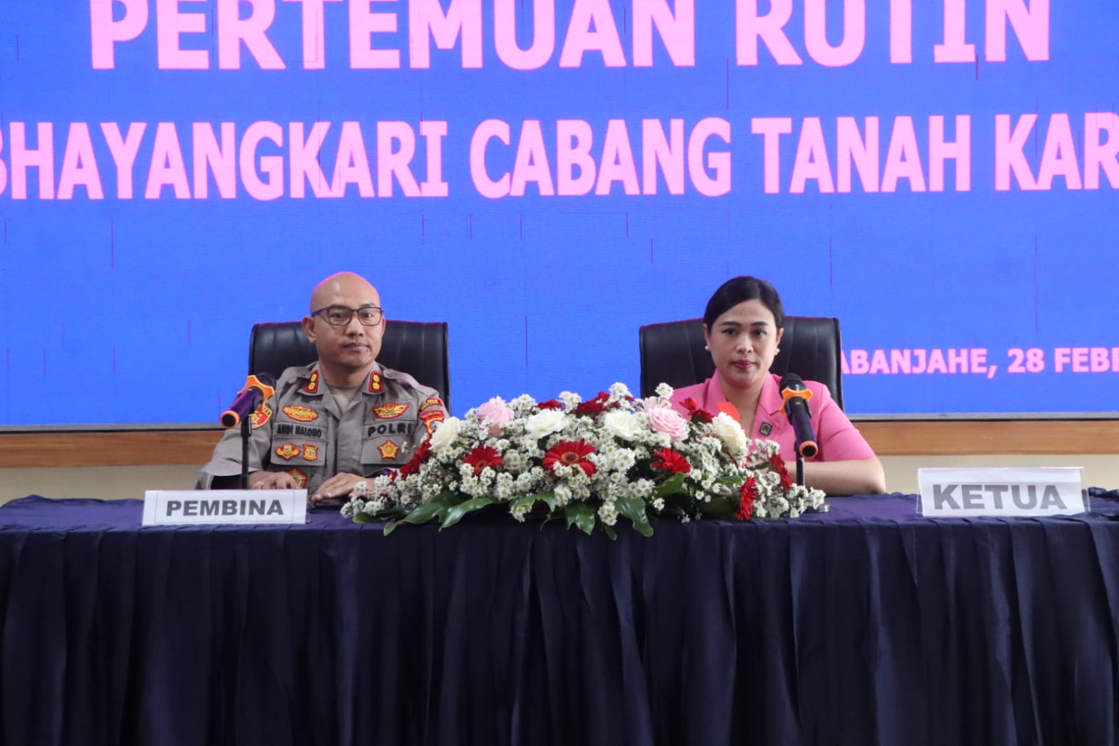 Kapolres Tanah Karo Beri Arahan kepada Bhayangkari, Tekankan Dukungan dan Bijak Bermedia Sosial