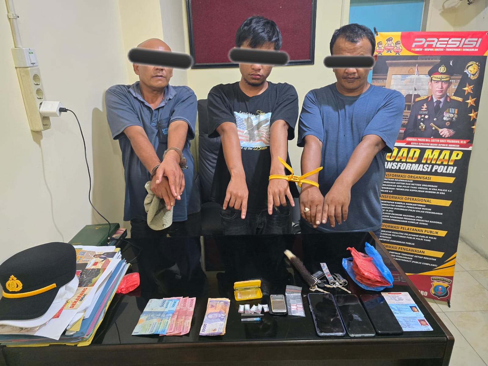 Tiga Terduga Pengedar Shabu Diciduk di Lapangan Bola Tigapanah, Lima Paket Narkotika Diamankan